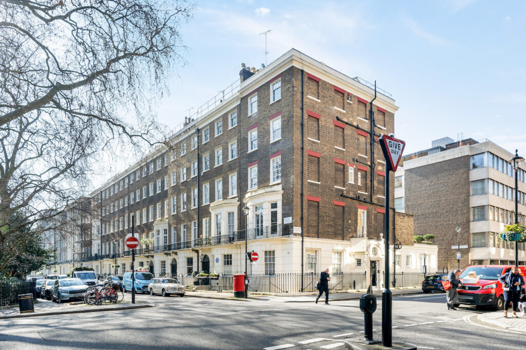 Engel & Völkers Cross-Selling London 3 Bedroom apartment on a Marylebone Square